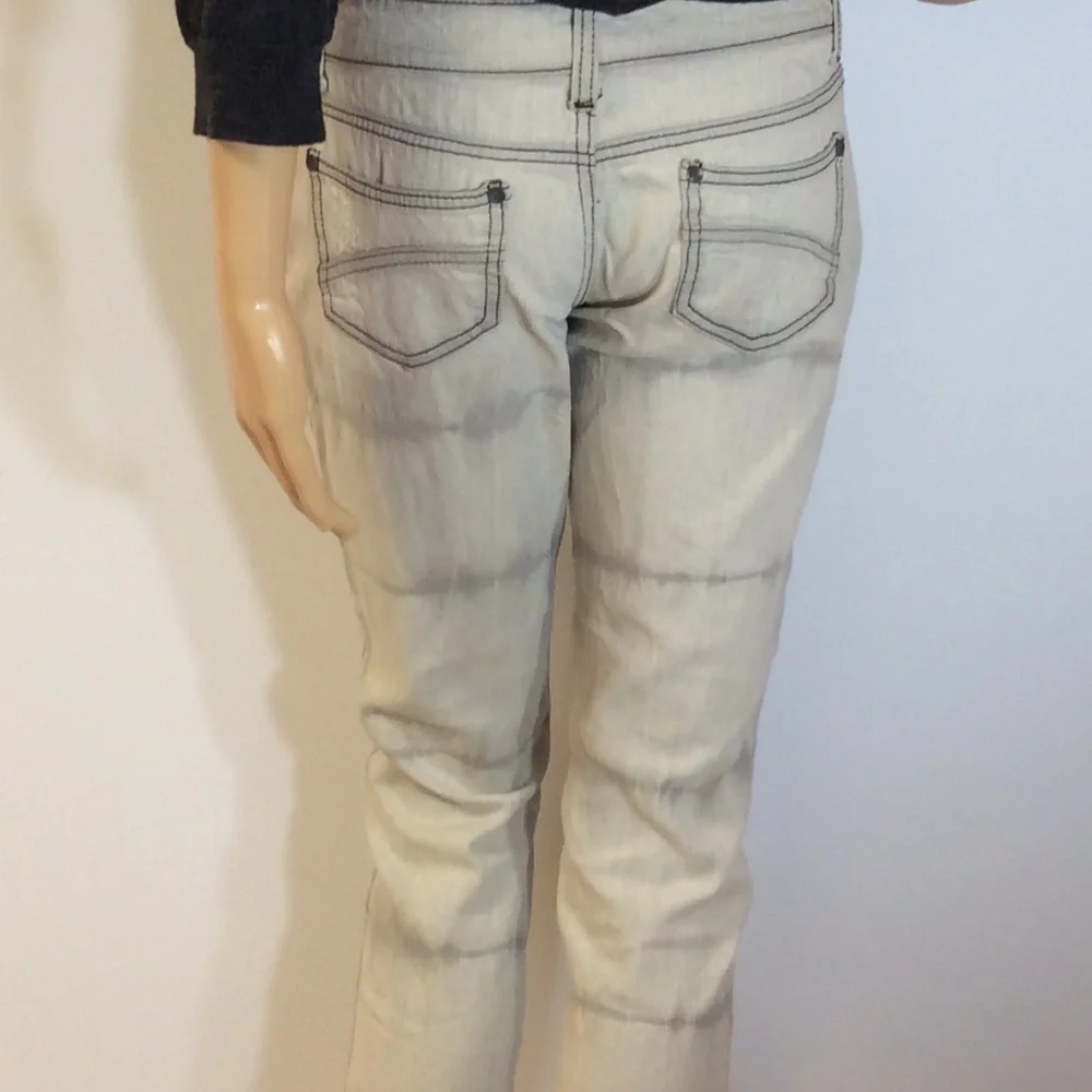 H BRAND DESTROYED GRAY WASH SKINNY JEANS